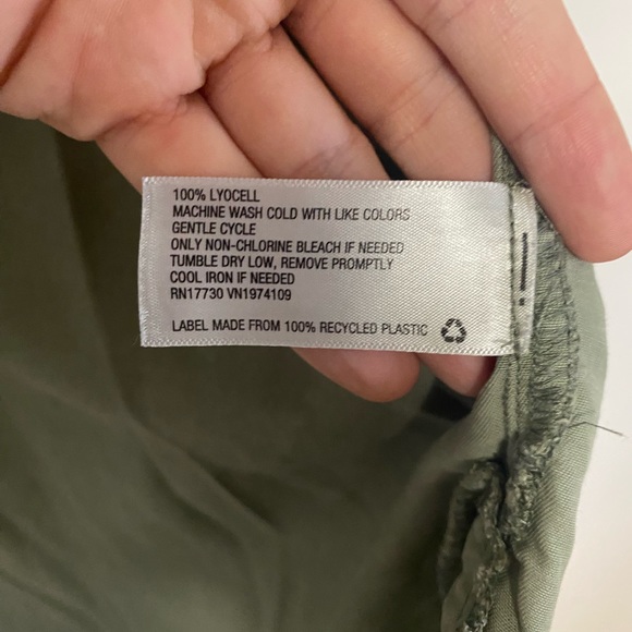 Universal Thread Shirt, Size Large - Picture 6 of 6